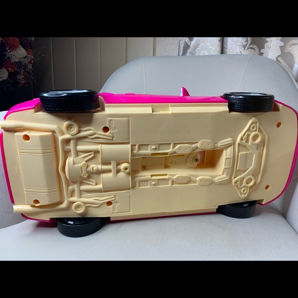 Vintage Barbie Bright Pink  Mustang Convertible - Picture 7 of 7